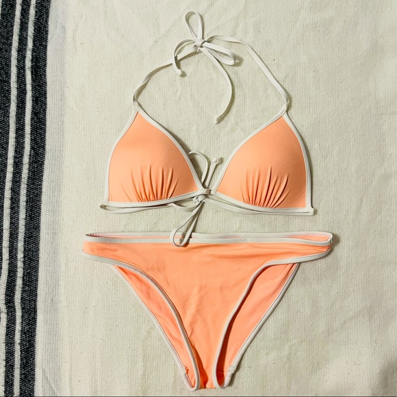 H&M Triangle Bikini Set - Picture 1 of 6
